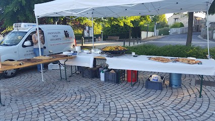 Les Midi'nettes, Traiteur aux Martres-de-Veyre