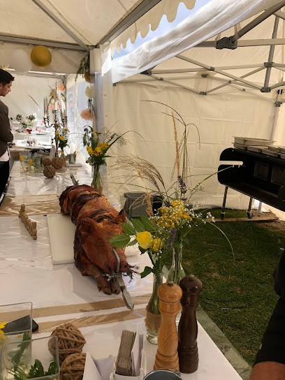 Au cochon de lait à la broche, Traiteur à Limonest