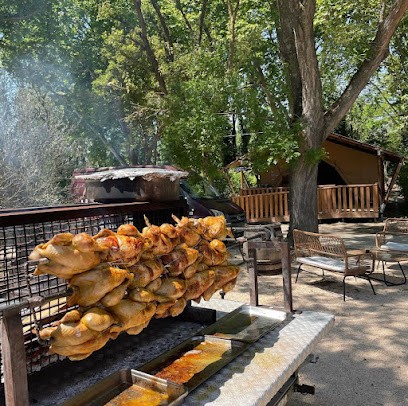 traiteur le phoceen, Traiteur à Lambesc