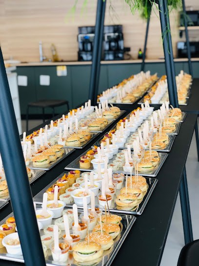 MADEMOISELLE DINETTE, Traiteur à Girancourt