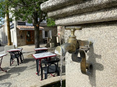 Le Saint-Vic'-Traiteur-Restaurant-Pizzeria, Traiteur à Saint-Victor