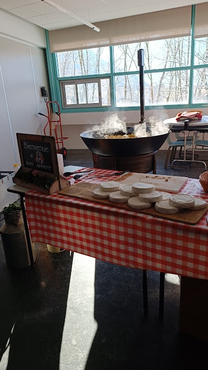 La Poêle Géante, Traiteur à La Clusaz