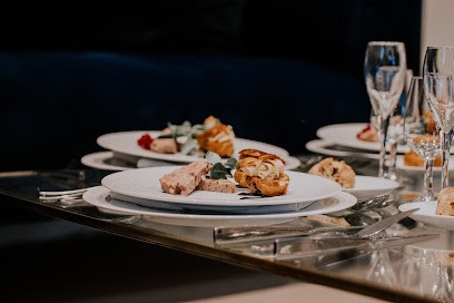 A Dom Traiteur Et Autres Services, Traiteur à Tagnon