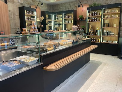 Les Pieds sous la Table, Traiteur à Paris 06