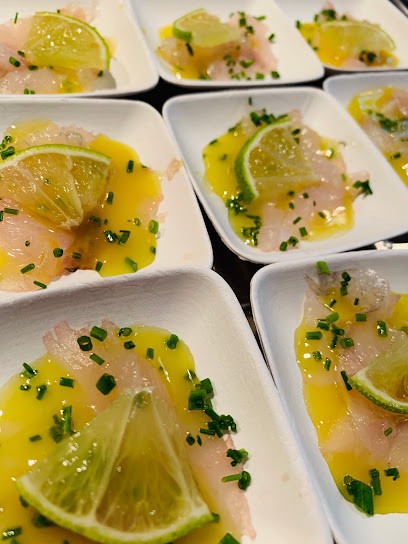 M TRAITEUR, Traiteur à Saint-Savournin