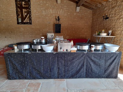 Traiteur Crêpier Ambulant à Domicile près Poitiers - La Petite Bretonne, Traiteur à Chabournay