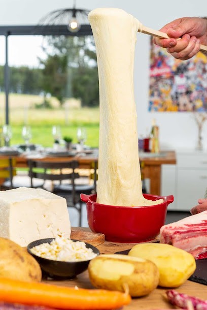 SARL Aubrac Aligot, Traiteur à Laguiole