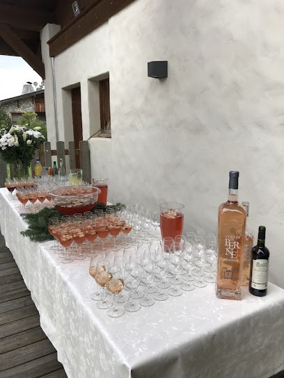 Dubreuil Corinne, Traiteur à Domancy