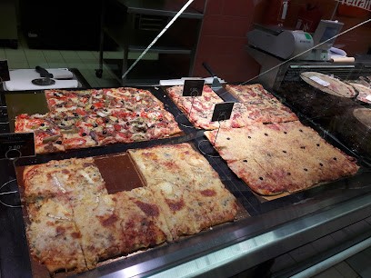 Auchan Traiteur, Traiteur à La Trinité