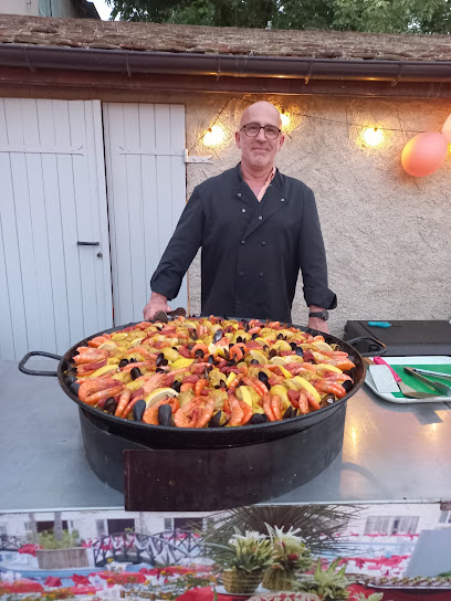 Paella Geante Arnaud Traiteur à Fragnes-La Loyère